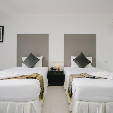 Noble House Patong Hotel Kültér fotó