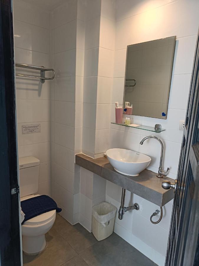 Noble House Patong Hotel Kültér fotó