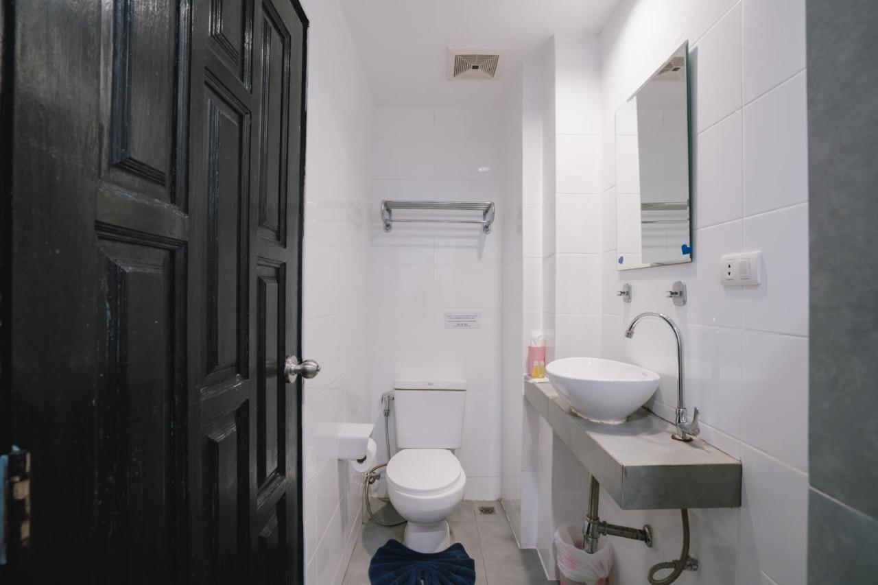 Noble House Patong Hotel Kültér fotó