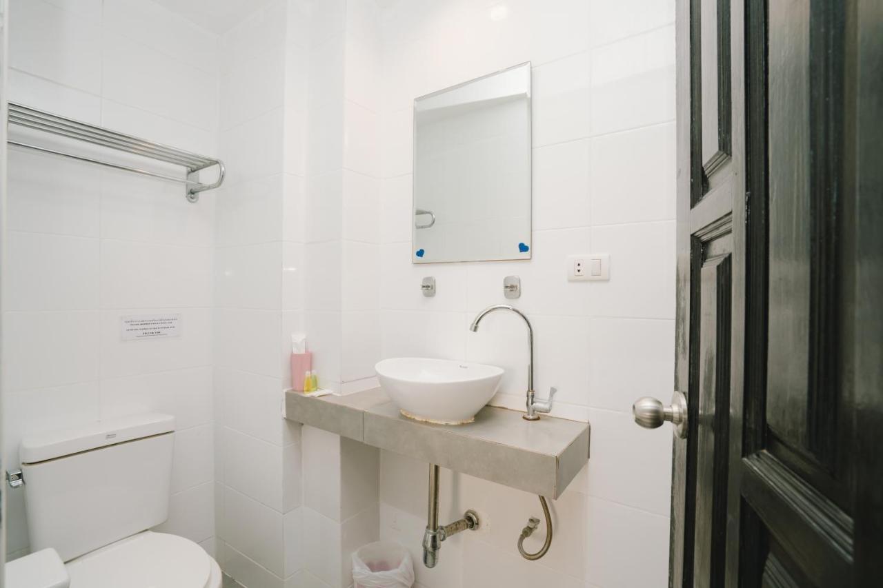 Noble House Patong Hotel Kültér fotó