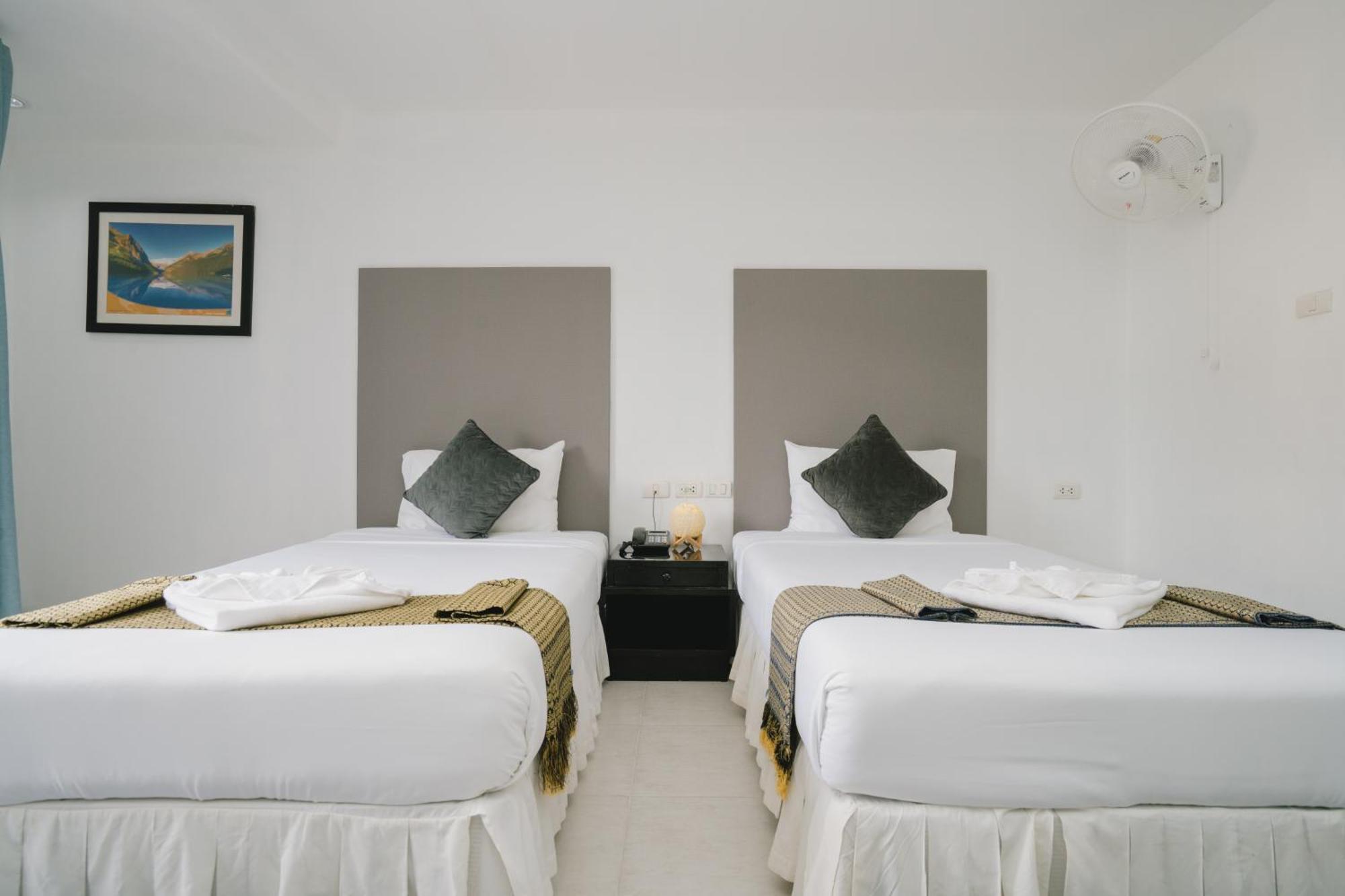 Noble House Patong Hotel Kültér fotó